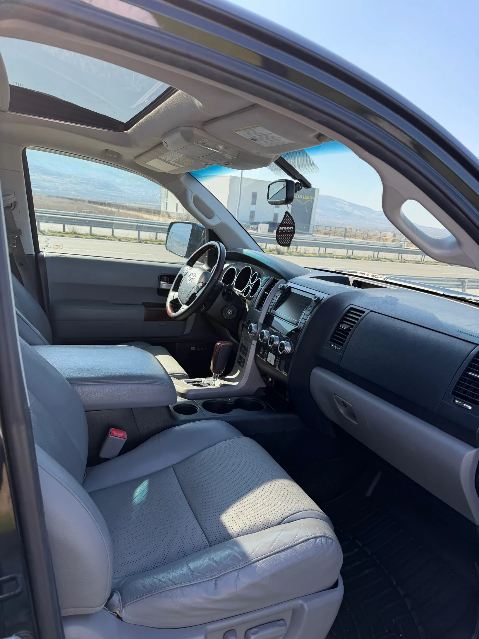 Toyota Sequoia ТОП ИЗПЪЛНЕНИЕ!!!, снимка 7 - Автомобили и джипове - 53851023