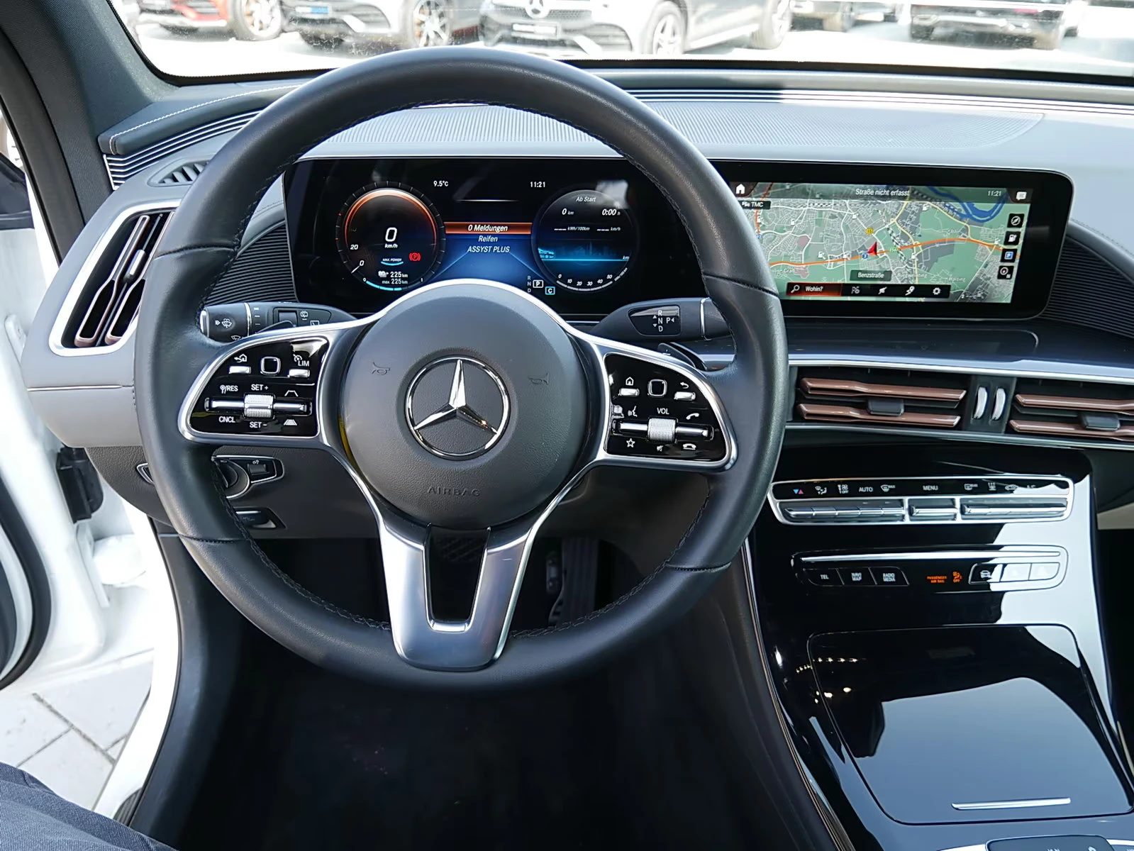 Mercedes-Benz EQC 400/ELECTRIC-ART/408HP/4MATIC/CAM/LED/H.PUMP/979g, снимка 6 - Автомобили и джипове - 53972436