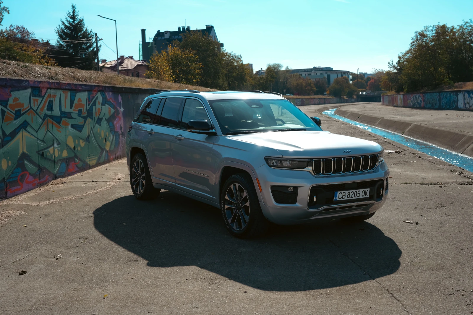 Jeep Grand cherokee OVERLAND/Масажи/Въздух/Дистроник/Подгр.Обдух./Пано