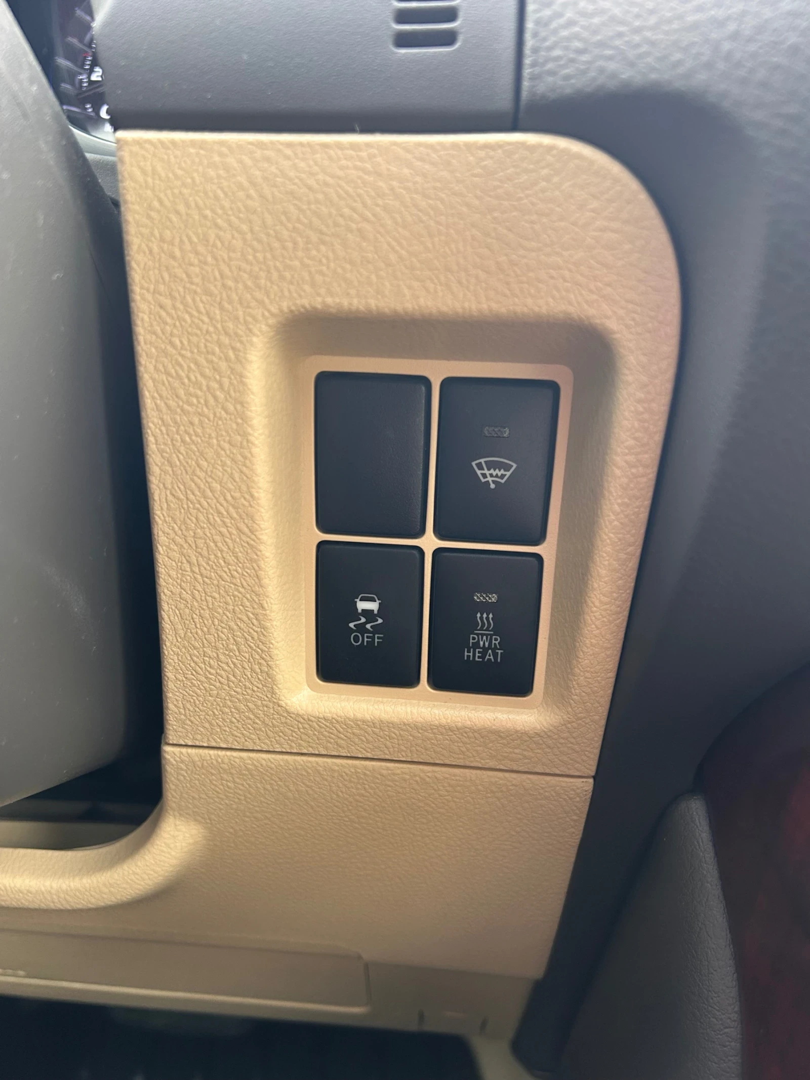 Toyota Land cruiser Premium Luxury, снимка 12 - Автомобили и джипове - 54228268