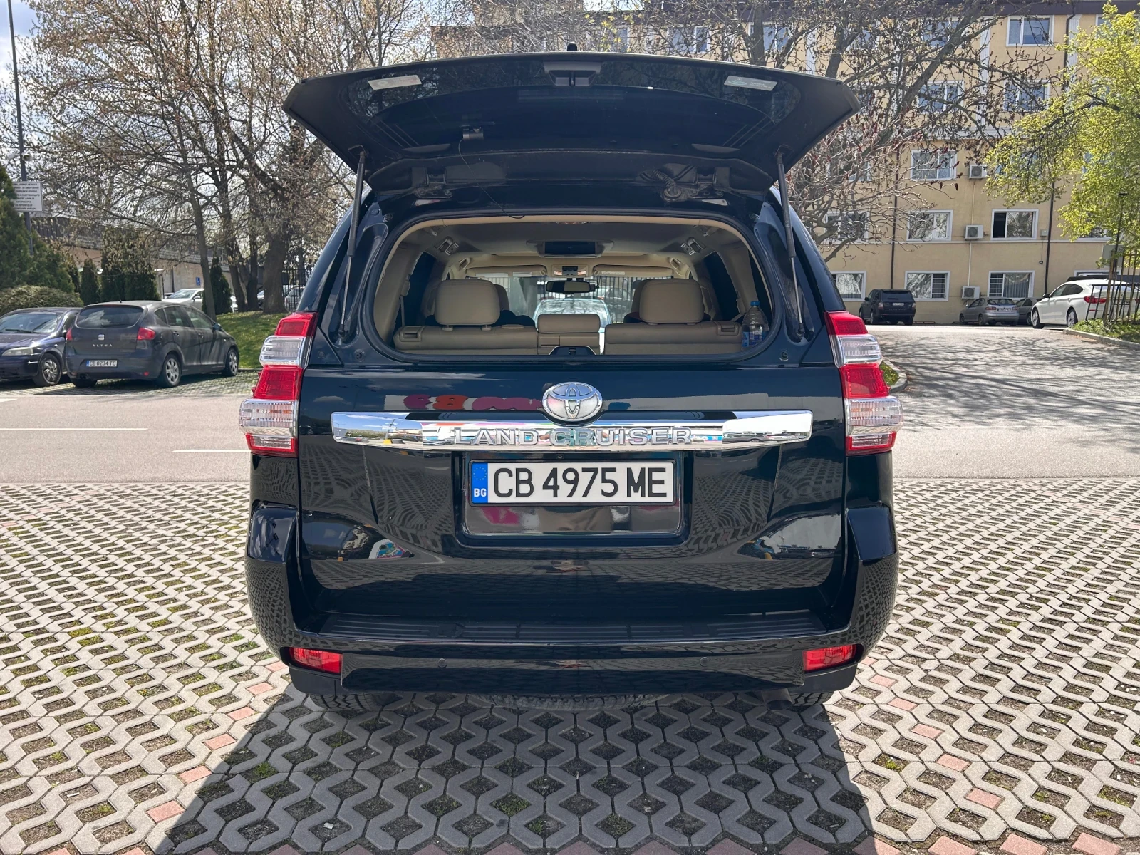 Toyota Land cruiser Premium Luxury, снимка 4 - Автомобили и джипове - 54228268