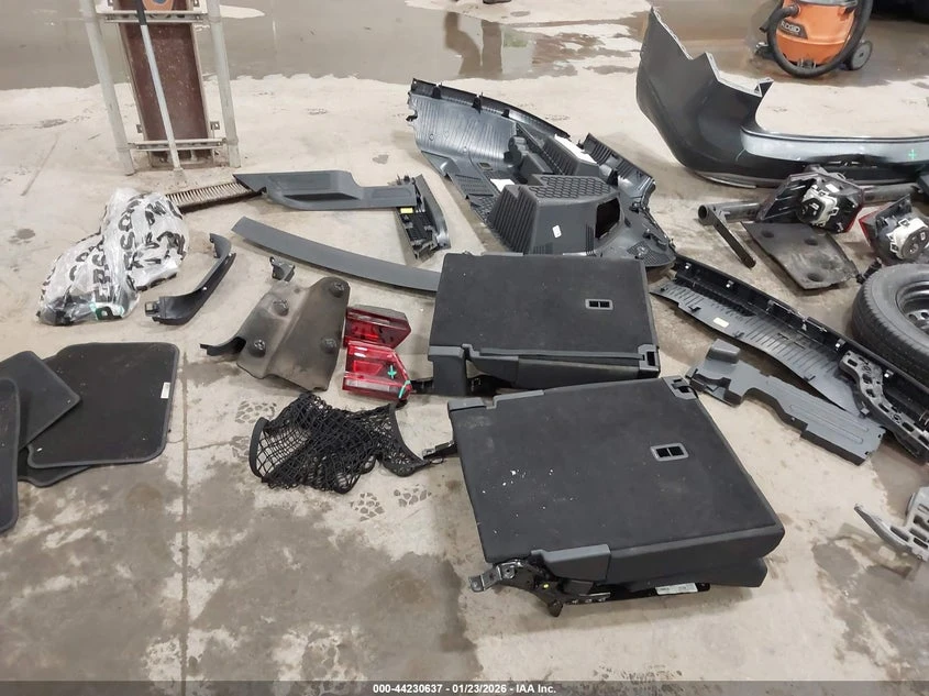 VW Atlas 3.6l Volkswagen 3.6L V6 S | Mobile.bg � ����������� 12