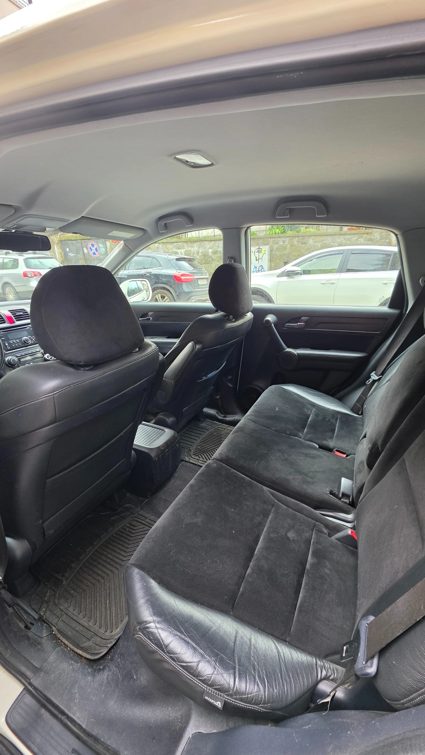 Honda Cr-v 2.0 i-VTEC, снимка 4 - Автомобили и джипове - 54359883