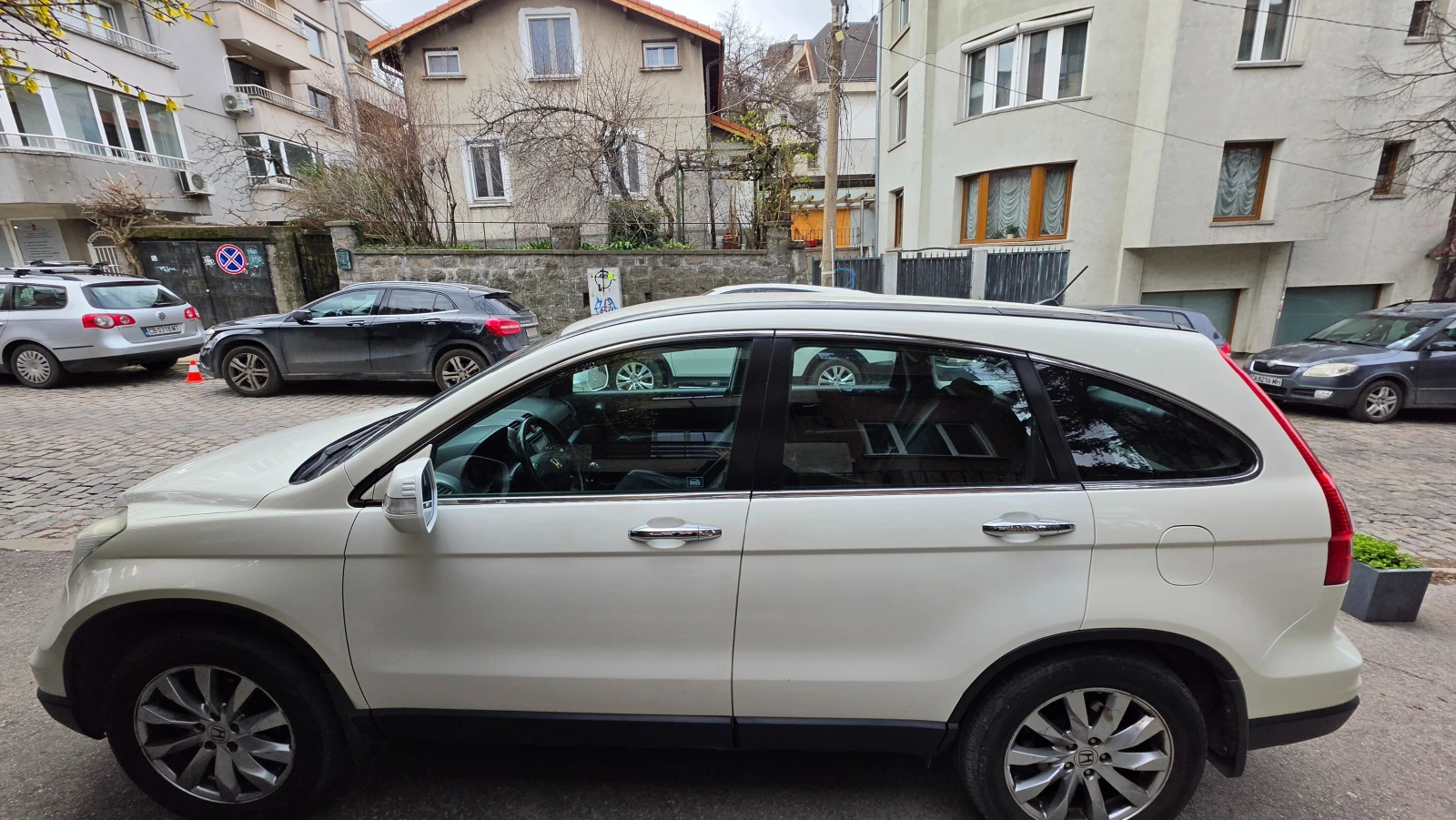 Honda Cr-v 2.0 i-VTEC, снимка 3 - Автомобили и джипове - 54359883