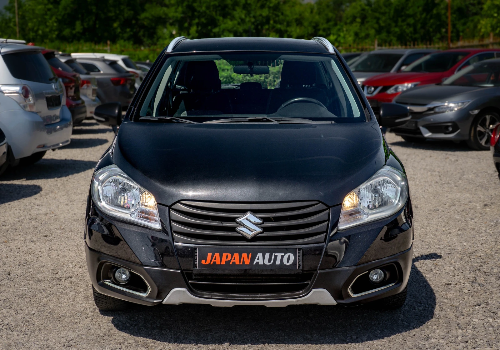 Suzuki SX4 S-Cross 1.6d 4x4! ТОП! КАТО НОВА! С ГАРАНЦИЯ!, снимка 2 - Автомобили и джипове - 54847336