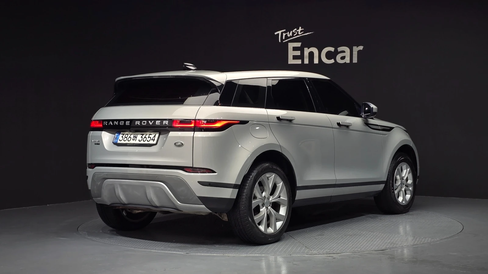 Land Rover Range Rover Evoque D150 S, снимка 2 - Автомобили и джипове - 55810384