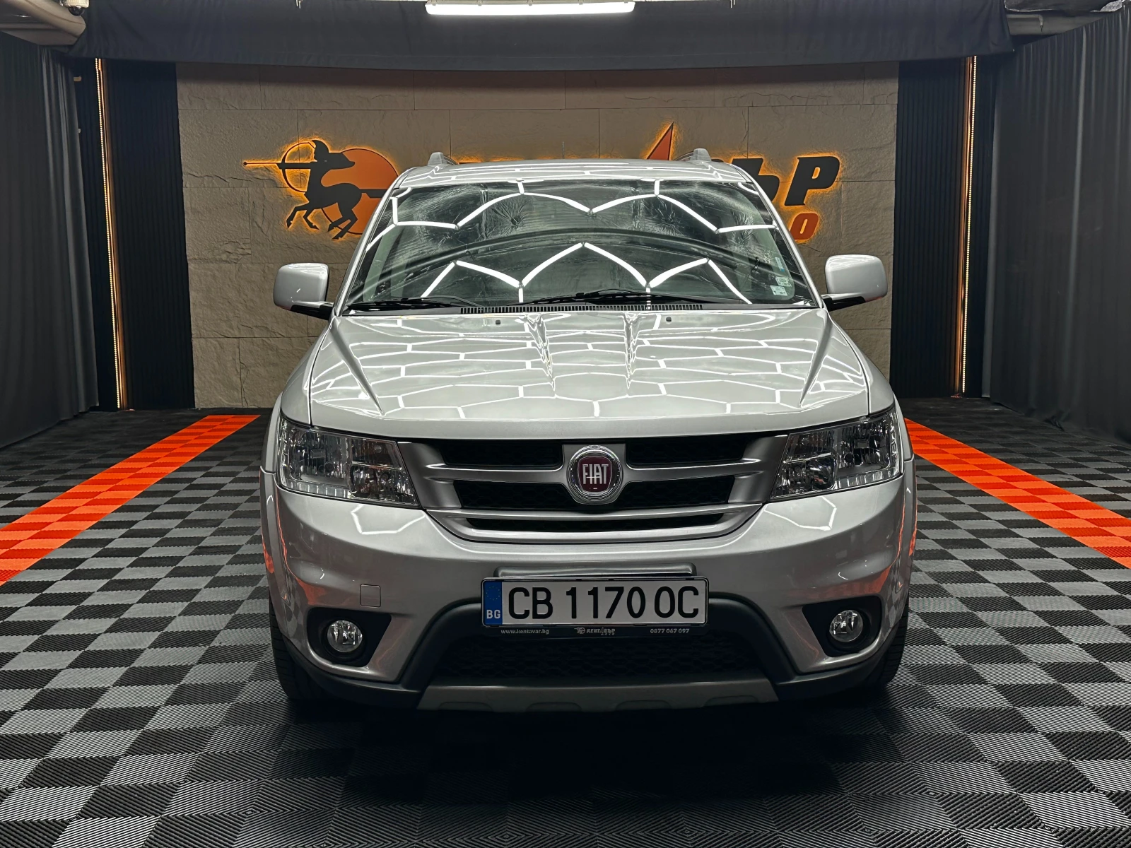 Fiat Freemont 2, 0d/Автоматик/4х4/Кожа, снимка 2 - Автомобили и джипове - 56271649