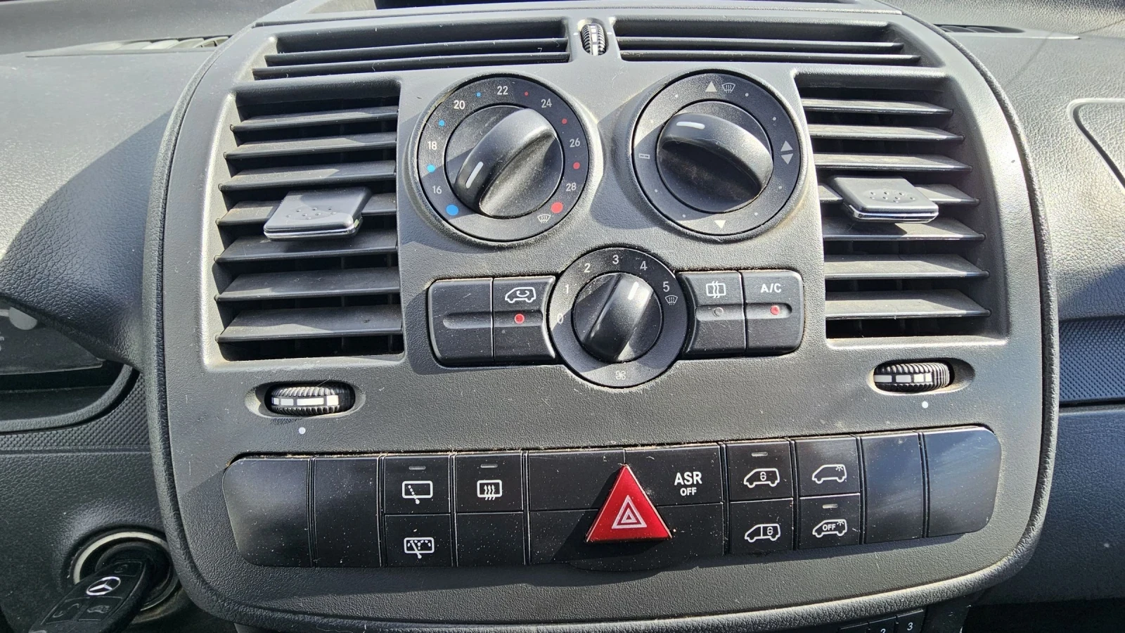 Mercedes-Benz Vito 113 - 5 места, евро 5 - изображение 10