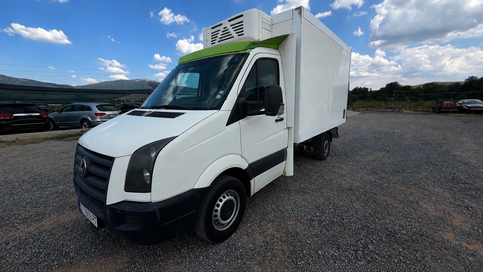 VW Crafter 2.5* 163 к.с* ХЛАДИЛЕН-16 градуса* , снимка 2 - Бусове и автобуси - 55595382
