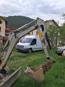 Багер Takeuchi, снимка 4
