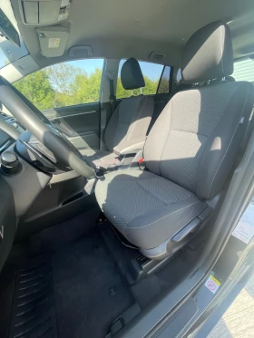 Toyota Verso 2.2D-4D-150к.с. 6+ 1 места, снимка 8