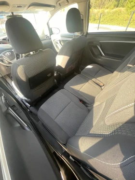 Toyota Verso 2.2D-4D-150к.с. 6+ 1 места, снимка 10