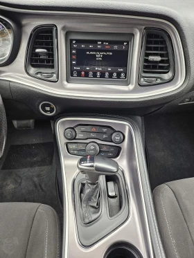 Dodge Challenger 5.7L R/T V8 HEMI, снимка 15