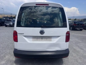 VW Caddy 2.0TDI Седалково/EURO6B/NAVIGATION, снимка 5