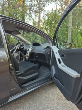 Toyota Yaris 1.0 VVT-i, снимка 7