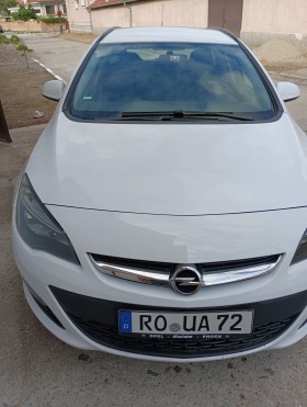 Opel Astra, снимка 1 - Автомобили и джипове - 45625306
