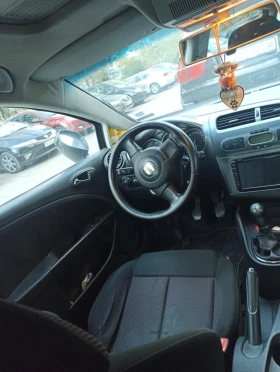 Seat Leon 1.6 Газ, снимка 8