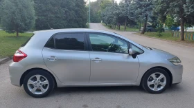 Toyota Auris 1.6i VVTI, снимка 8