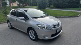 Toyota Auris 1.6i VVTI, снимка 9