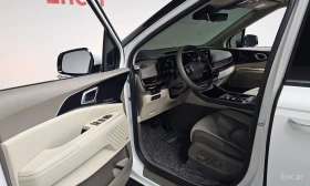 Kia Carnival - 46957 € / 91839.91 лв. - 51774563 10