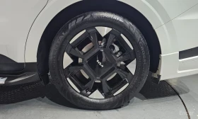 Kia Carnival - 46957 € / 91839.91 лв. - 51774563 5