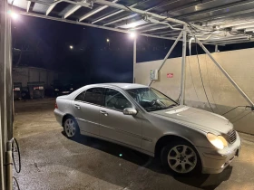 Mercedes-Benz 220 - 2400 € / 4693.99 лв. - 21533988 6