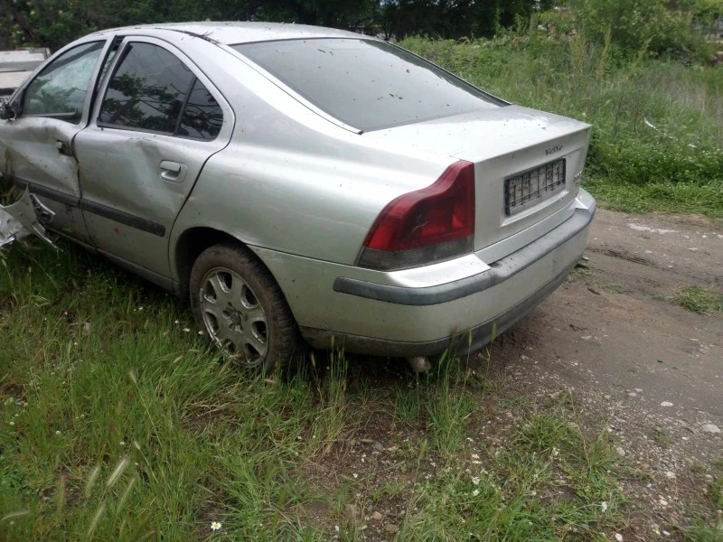 Volvo S60 2.4 TD D5, снимка 3 - Автомобили и джипове - 47429869