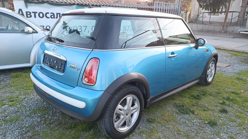 Mini Cooper 1.4 D4D ONE, снимка 7 - Автомобили и джипове - 44994885