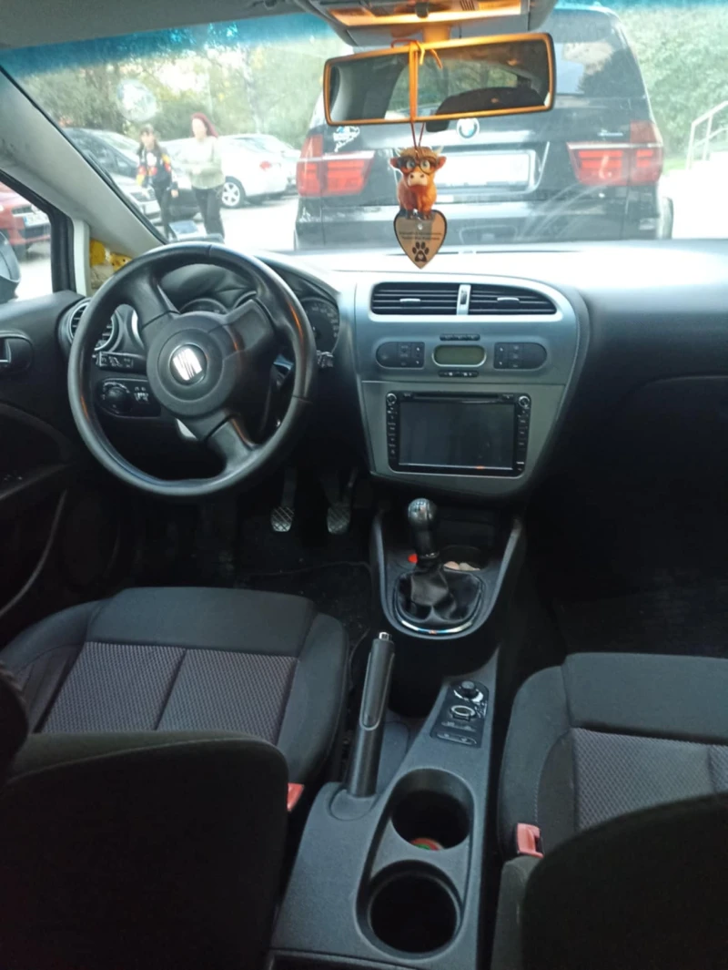 Seat Leon, снимка 7 - Автомобили и джипове - 47608675