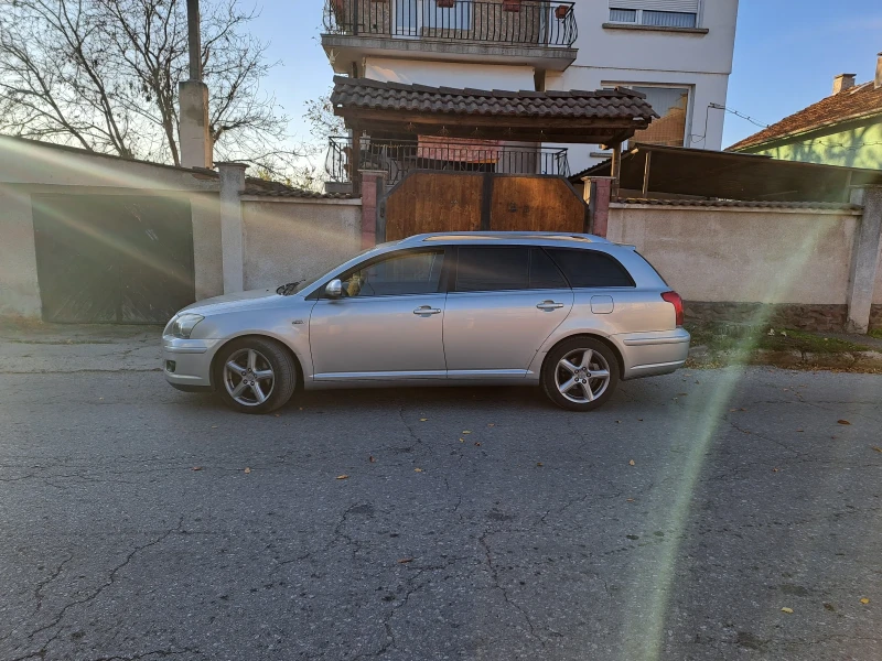 Toyota Avensis 2.2 D4D 177 PS ТОП ГЕРМАНИЯ , снимка 3 - Автомобили и джипове - 47909885