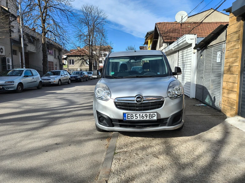 Opel Combo 1.4, 95 к.с., бензин , снимка 2 - Автомобили и джипове - 48112876