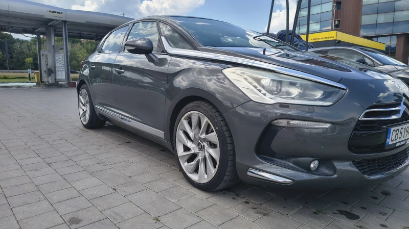 Citroen DS5, снимка 2 - Автомобили и джипове - 52643949