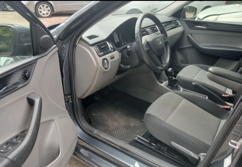 Seat Toledo 1.6 TDI, снимка 7 - Автомобили и джипове - 52229451