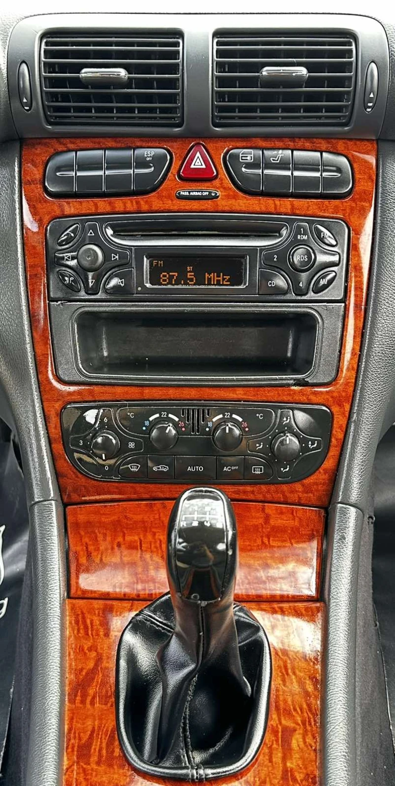 Mercedes-Benz C 180 1.8i 143HP KOMPRESSOR, снимка 10 - Автомобили и джипове - 51466246