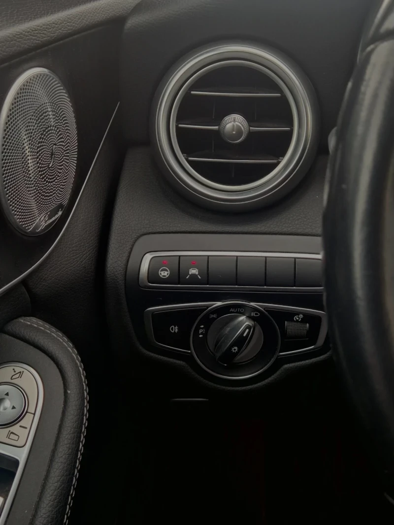 Mercedes-Benz C 220  ВСИЧКИ ЕКСТРИ, снимка 12 - Автомобили и джипове - 51759185
