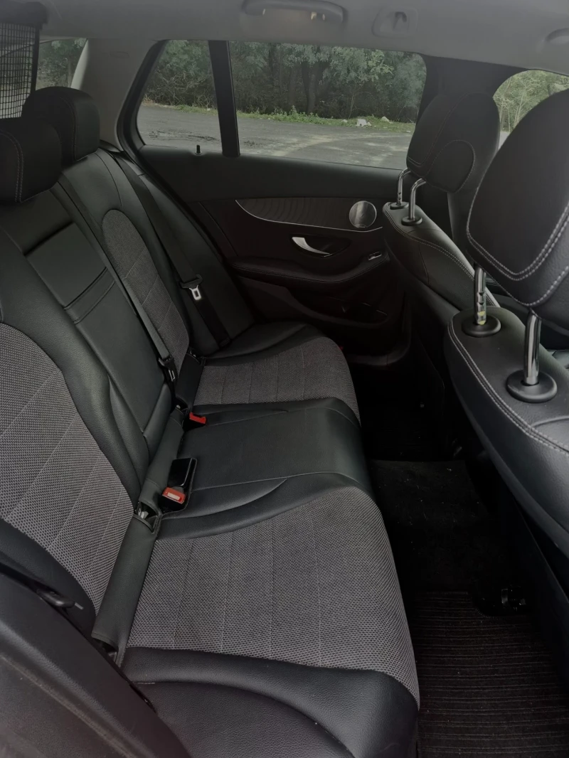 Mercedes-Benz C 220  ВСИЧКИ ЕКСТРИ, снимка 16 - Автомобили и джипове - 51759185