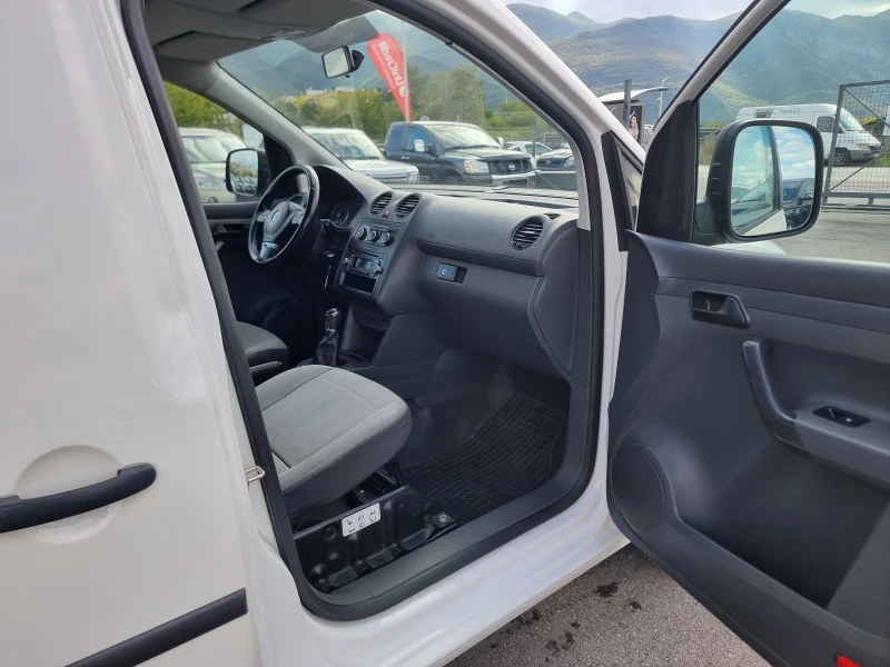 VW Caddy 2.0TDI , снимка 12 - Автомобили и джипове - 52010375