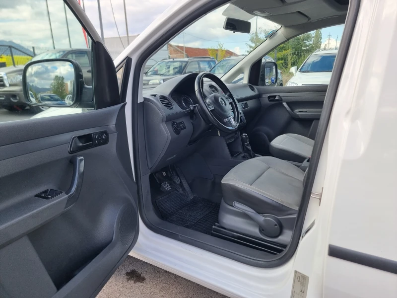 VW Caddy 2.0TDI , снимка 10 - Автомобили и джипове - 52010375