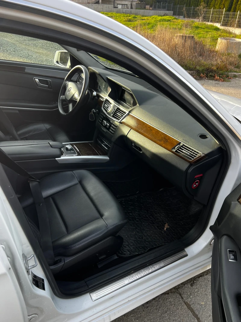 Mercedes-Benz E 200 E200d 136 k.с, снимка 8 - Автомобили и джипове - 52840884