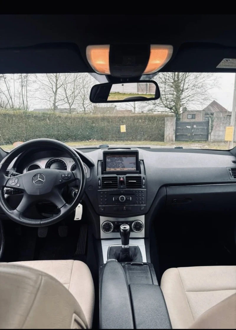 Mercedes-Benz C 220 Avantgarde, снимка 6 - Автомобили и джипове - 53305755