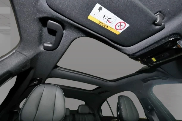 Mercedes-Benz E 450 d 4Matic = AMG Line = Advanced Plus Гаранция, снимка 10 - Автомобили и джипове - 53035035