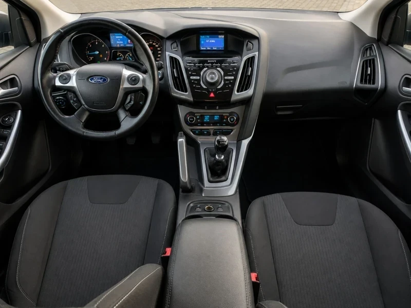 Ford Focus MK 3 TITANIUM 1.6 TDCI, снимка 14 - Автомобили и джипове - 55982170