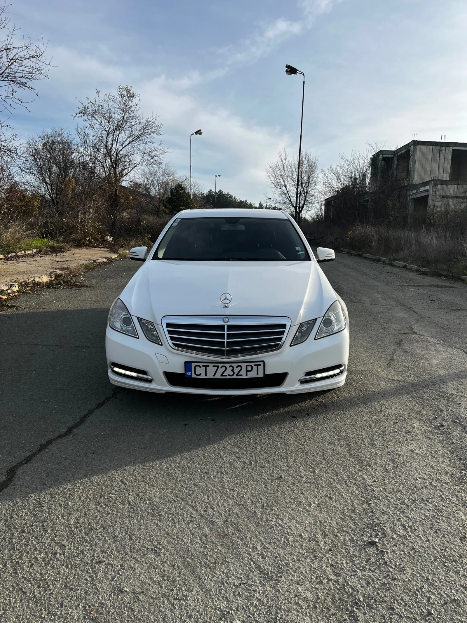 Mercedes-Benz E 200 E200d 136 k.с, снимка 1