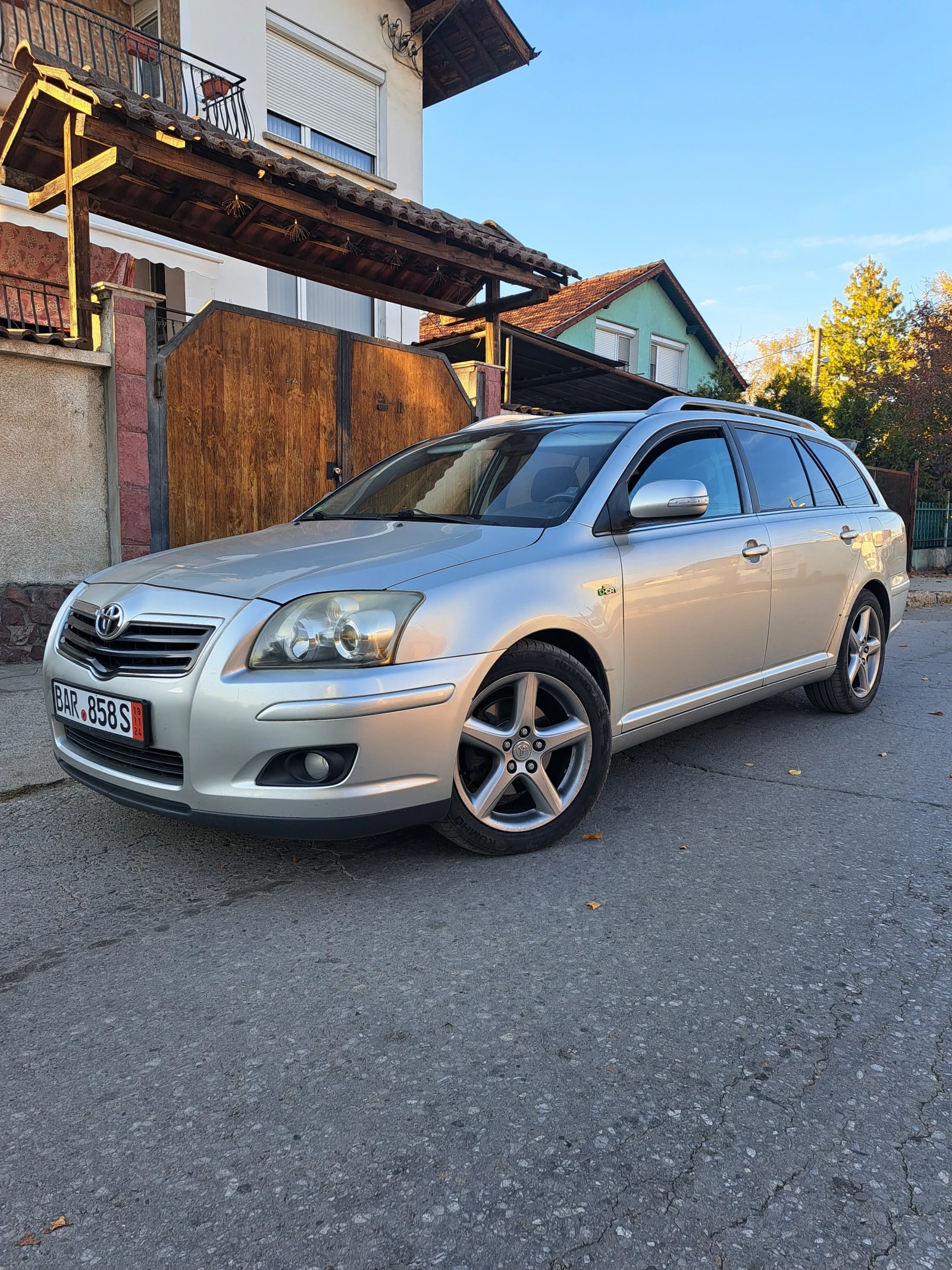 Toyota Avensis 2.2 D4D 177 PS ТОП ГЕРМАНИЯ  - изображение 4