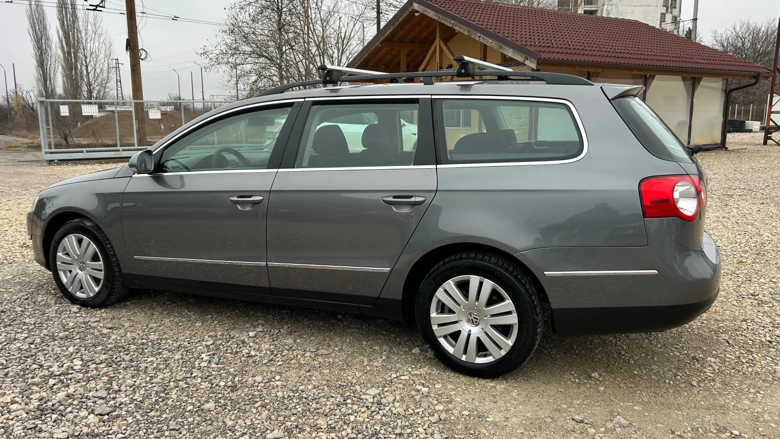 VW Passat 2.0TDI-140к.с.-ВНОС ИТАЛИЯ-EURO 4-BKP - изображение 4