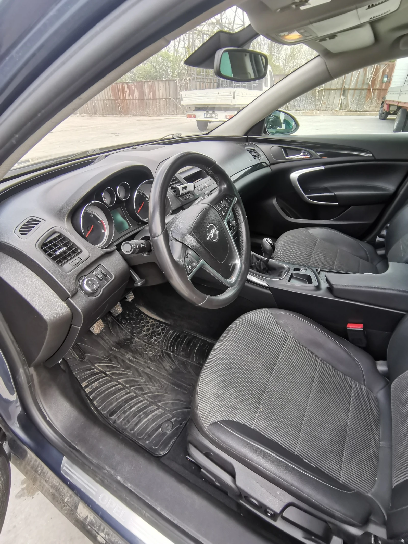 Opel Insignia  - изображение 8