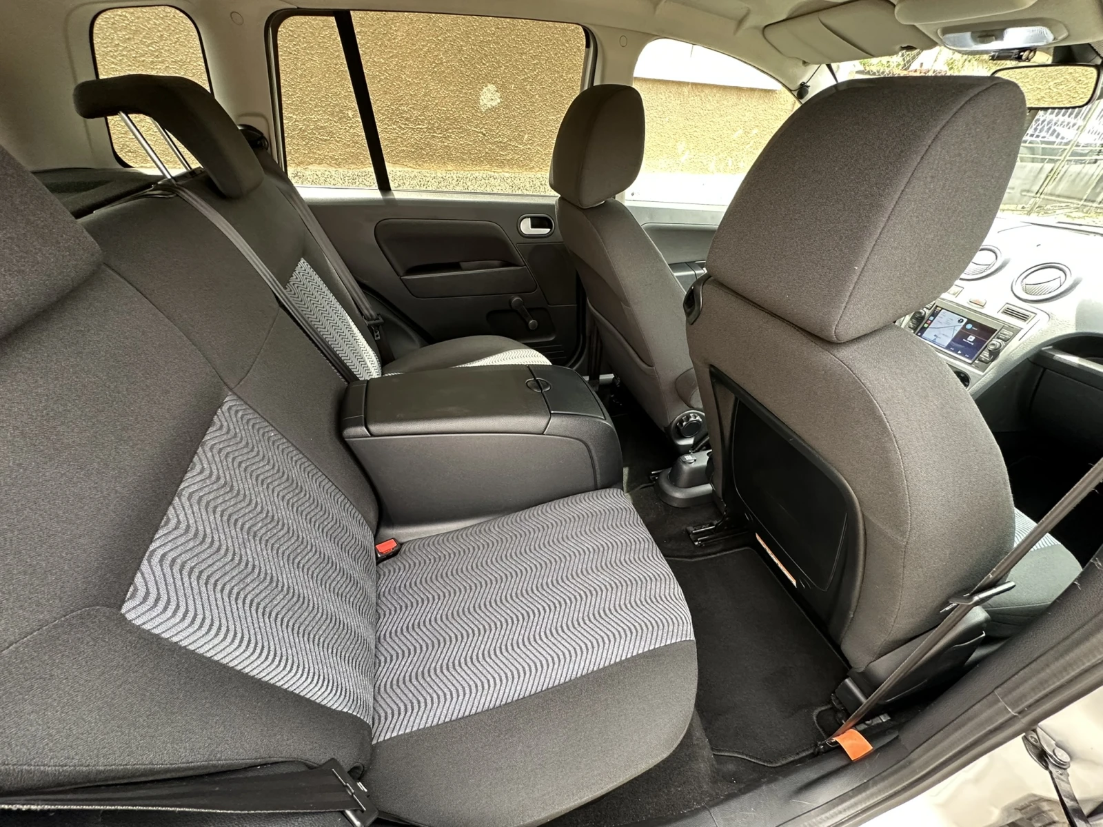 Ford Fusion 121000 km  - изображение 8