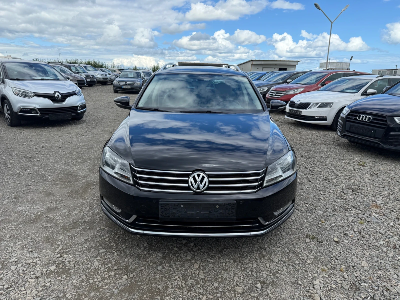 VW Passat 2.0D CH 4x4 Navi 6sk H-Line - изображение 2