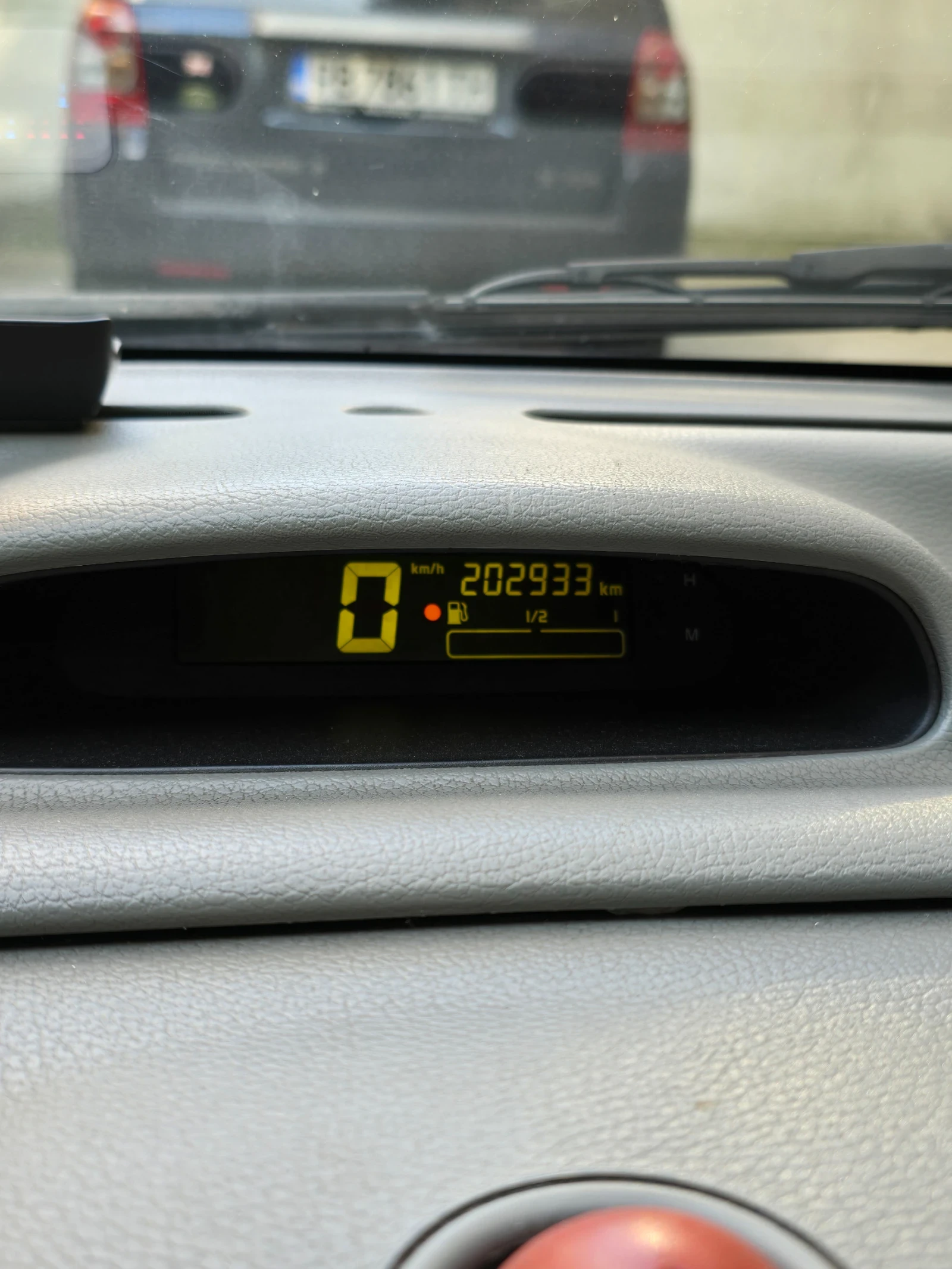 Renault Twingo  - изображение 9