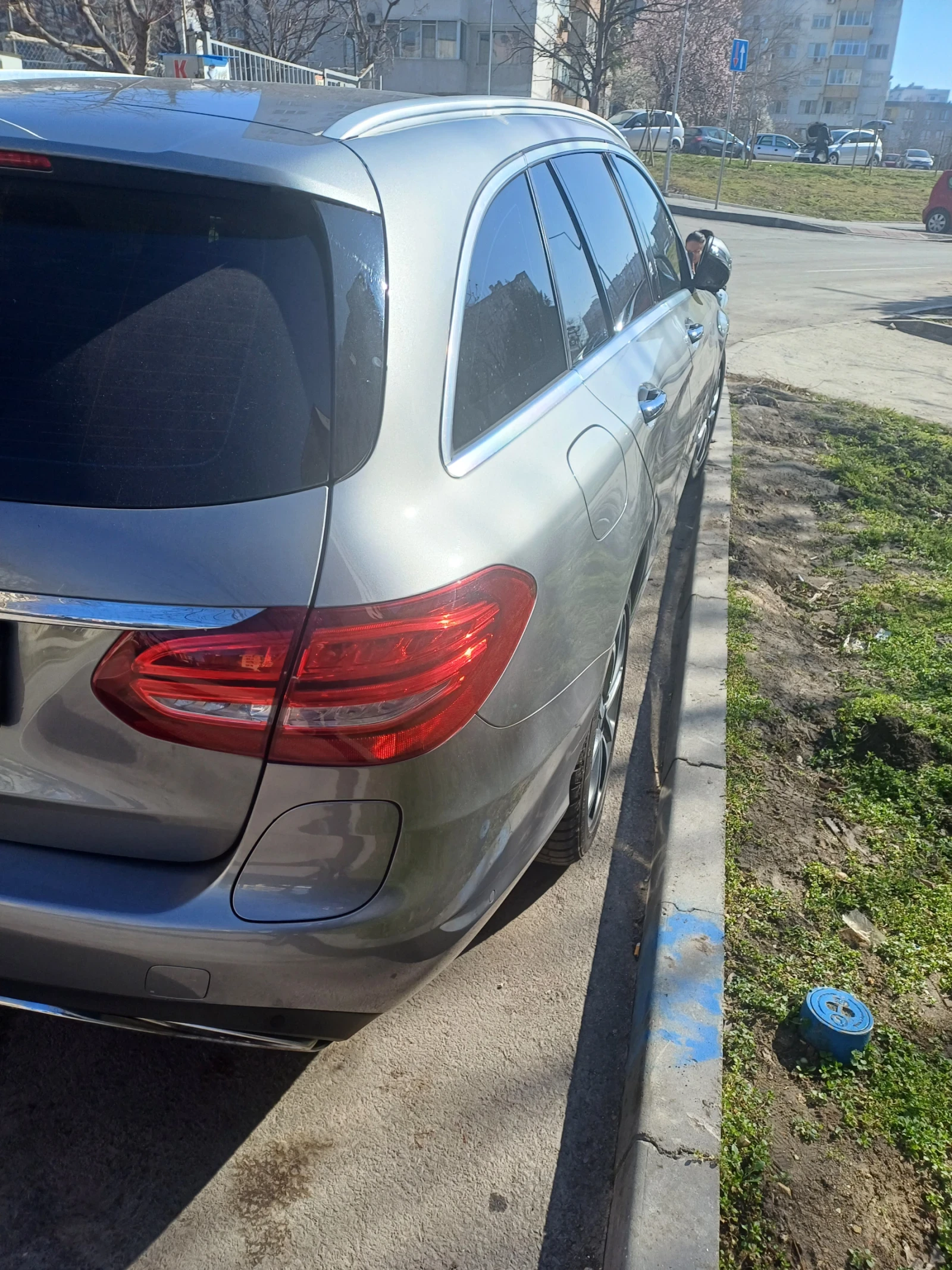 Mercedes-Benz C 350  - изображение 4